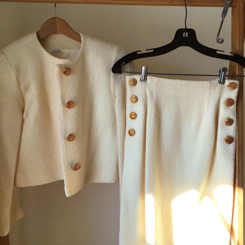 European dressy winter white skirt suit, EMILY IN PARIS, bride, mother of bride